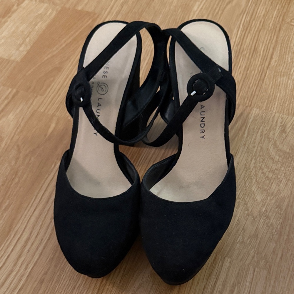 Chinese Laundry Black Women's Chunky High Heel